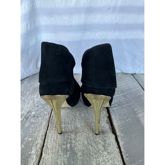 Michael Kors Black Suede Booties with Gold Accent Heels Size 7M - Picture 3 of 13